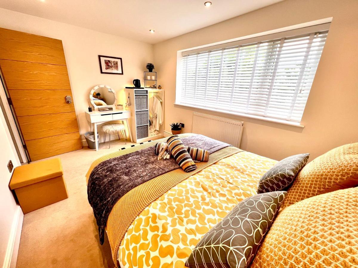 The Duplex Margate With Deck & Living Space Air Conditioning Dış mekan fotoğraf